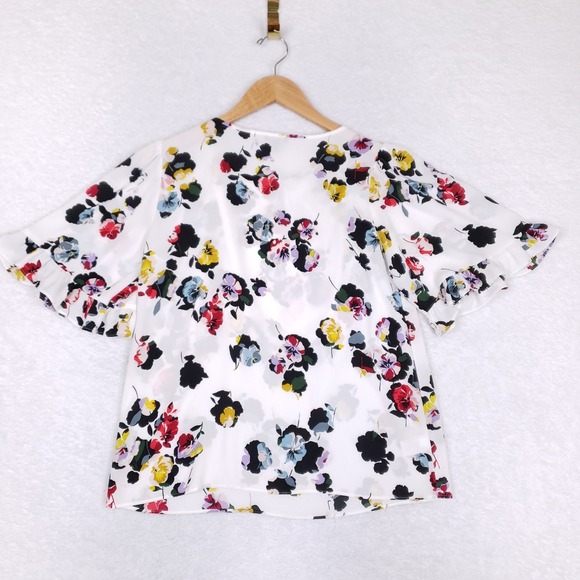 Ann Taylor Floral Top Size Small Ruffle Scoop Neck White Summer Bloom Coquette - Picture 6 of 8